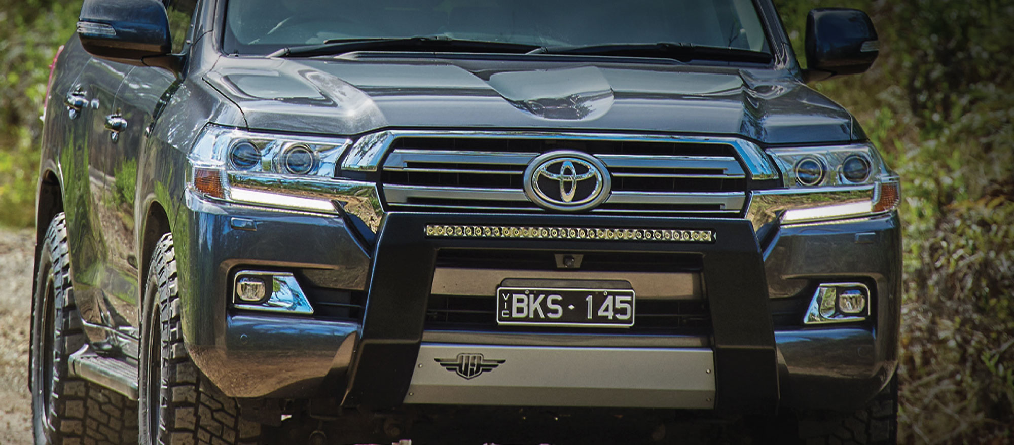 Toyota LandCruiser 200 series Ultimate9 Nudge Bar